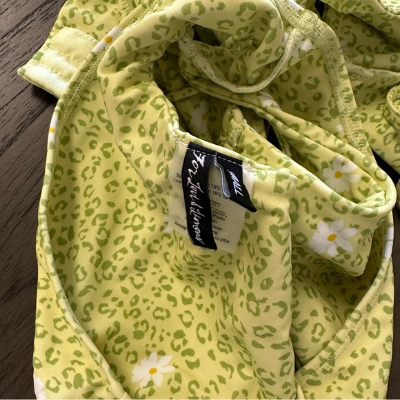 LEOPARD DAISY CUT OUT ONE PIECE - Picture 5 of 7